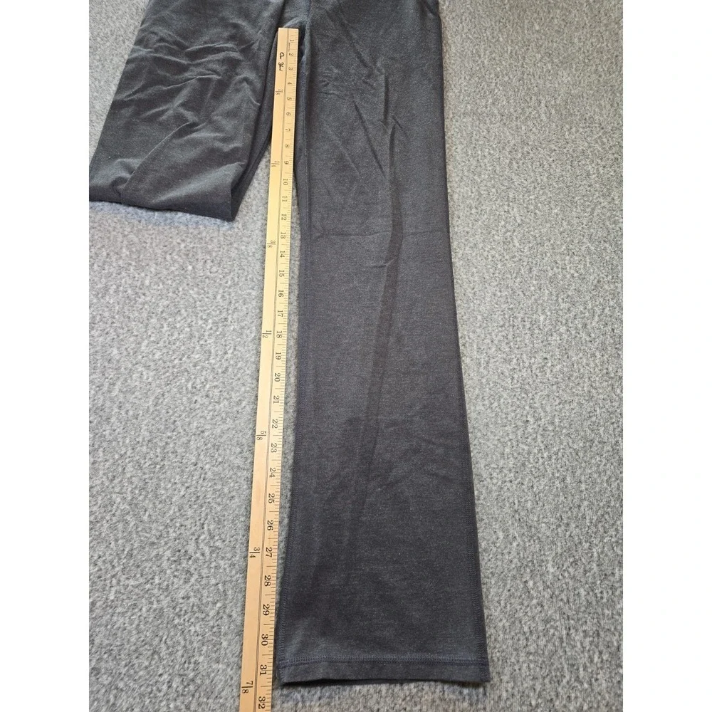 Xersion medium slim fit gray yoga/fitness pants